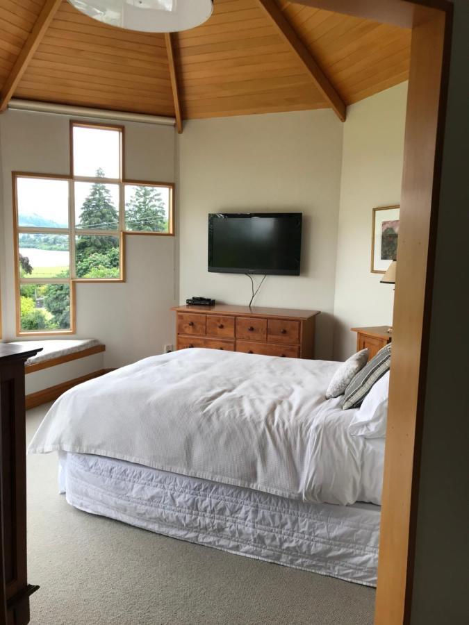 The Turret Boutique Accommodation Куийнстаун Екстериор снимка